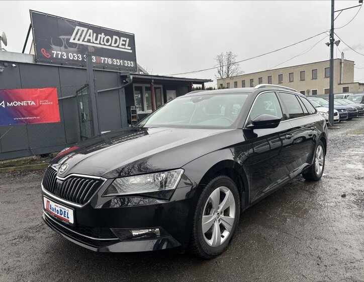 Škoda Superb Kombi 2,0 l 140 kw