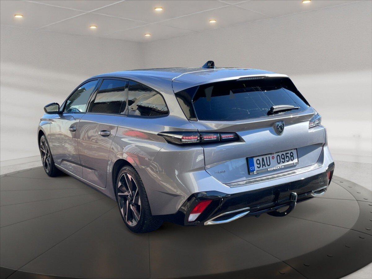 Peugeot 308 Kombi 1,2 l 96 kw