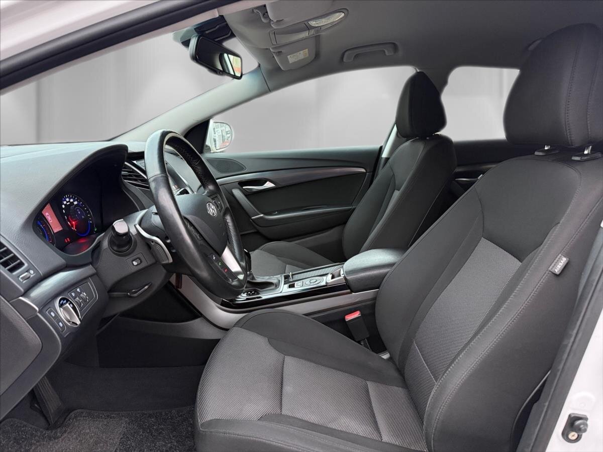 Hyundai i40 Kombi 1,7 l 104 kw