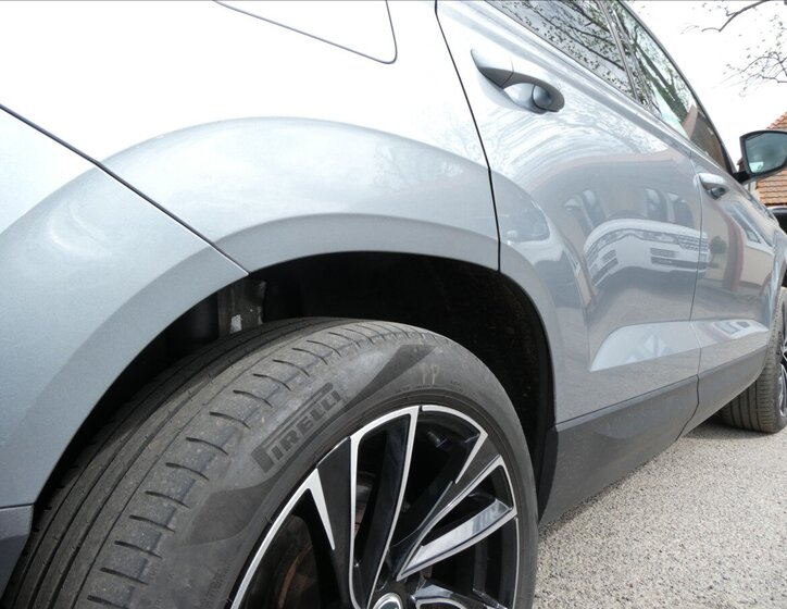 Škoda Karoq SUV / Terénní 2,0 l 110 kw