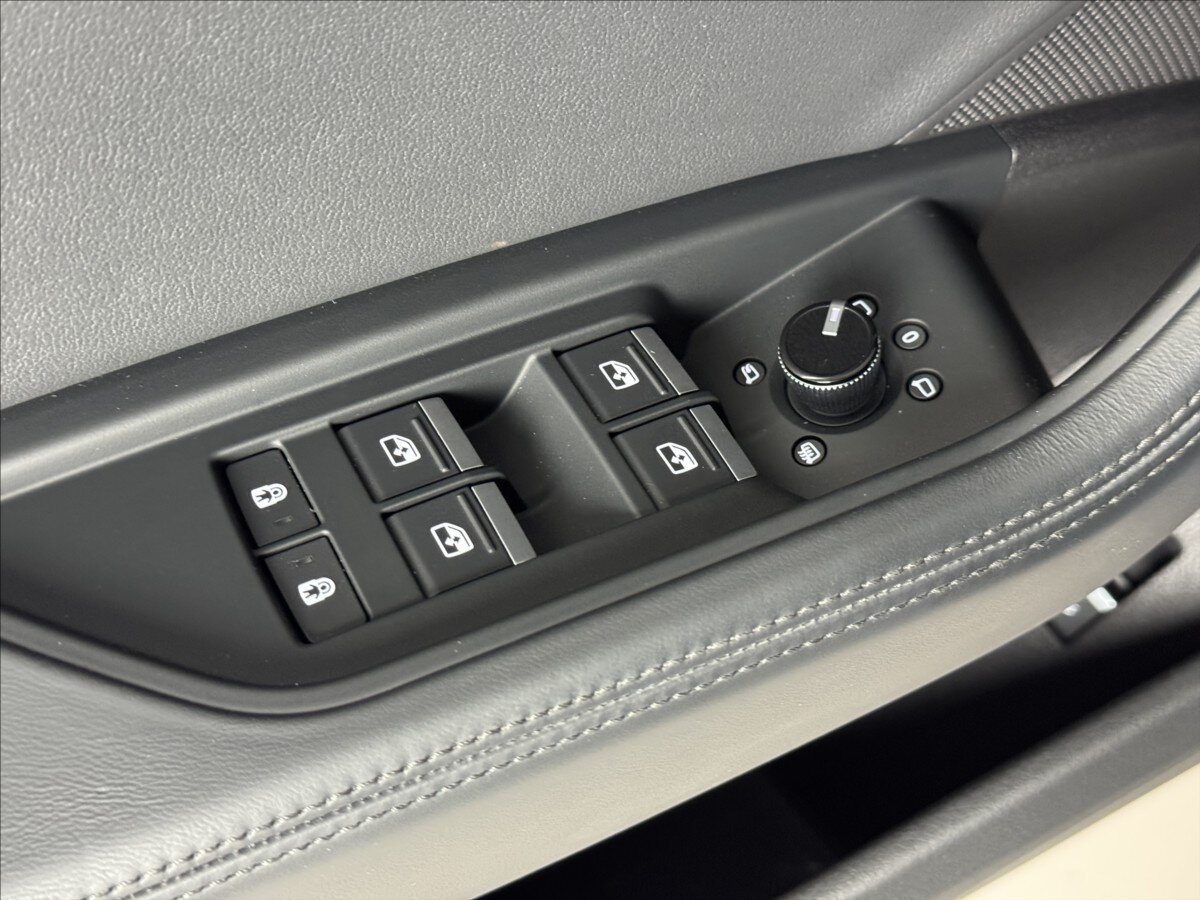 Audi e-tron SUV 0,0 300 kw