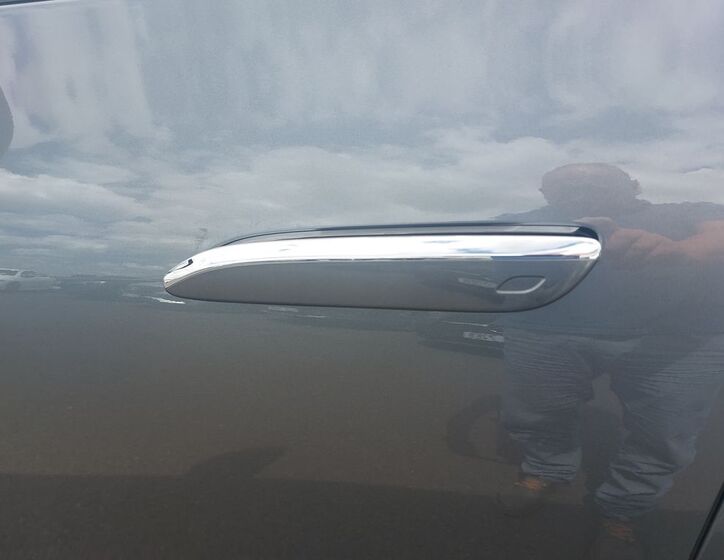 Mercedes-Benz EQE 25