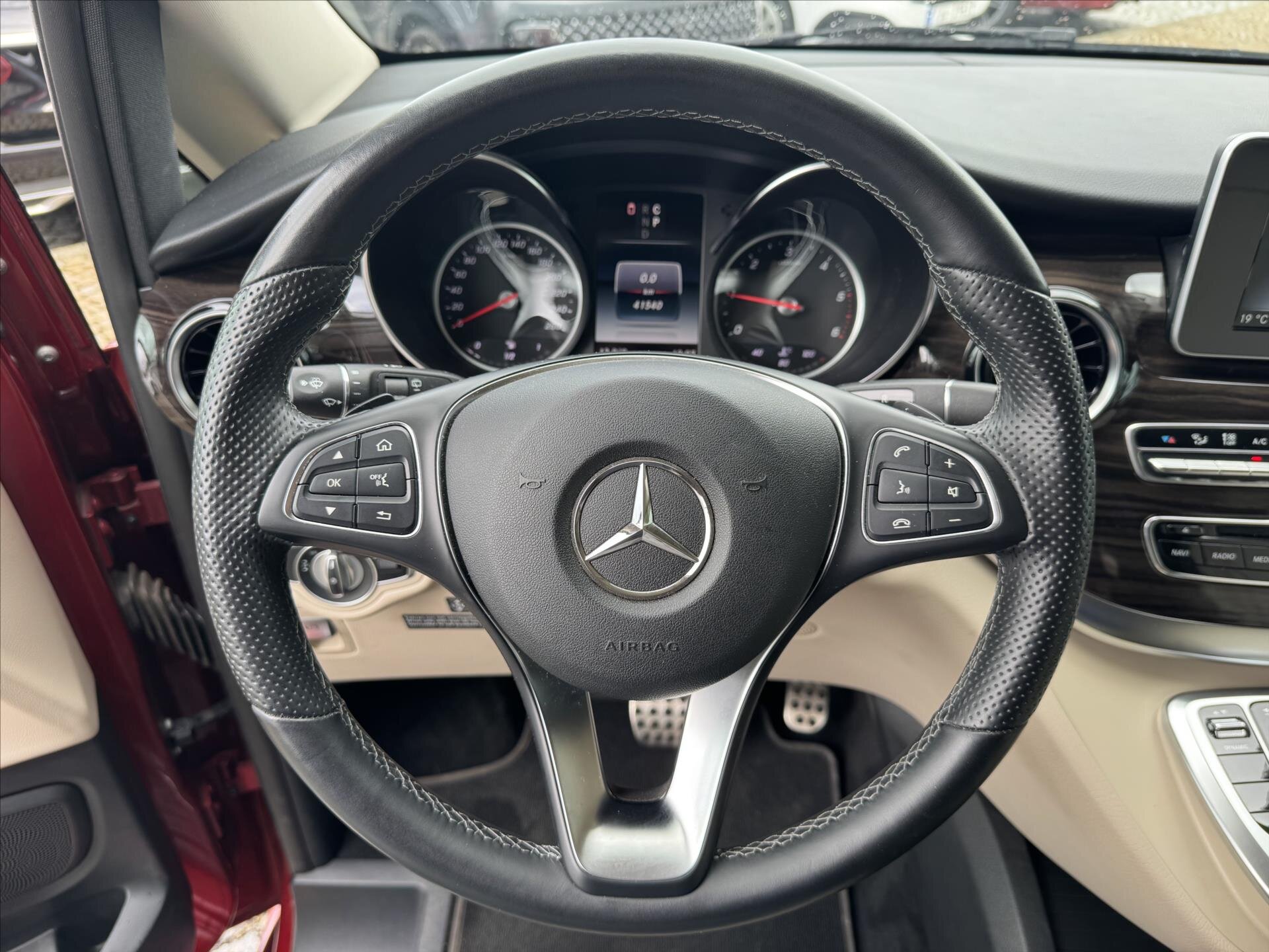 Mercedes-Benz Třídy V VAN / Minibus 2,0 l 176 kw