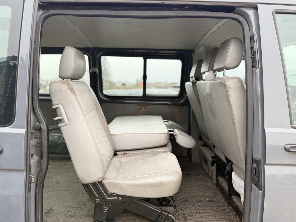 Volkswagen Transporter MPV 2,0 l 75 kw