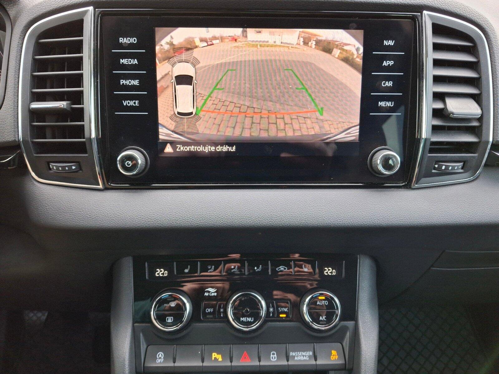 Škoda Karoq SUV / Terénní 1,5 l 110 kw