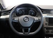 Volkswagen Passat Kombi 2,0 l 110 kw