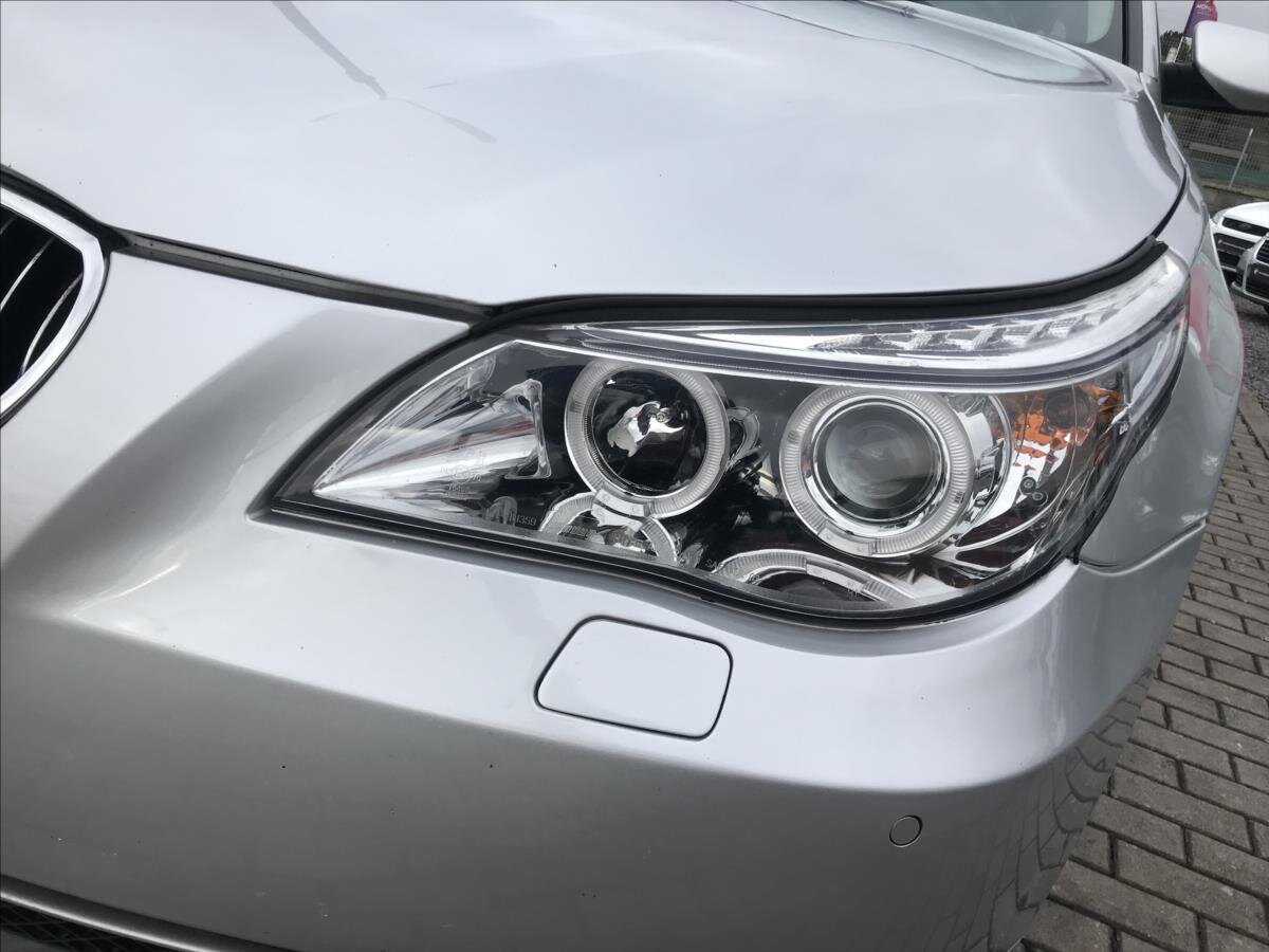 BMW Řada 5 Kombi 2,0 l 120 kw