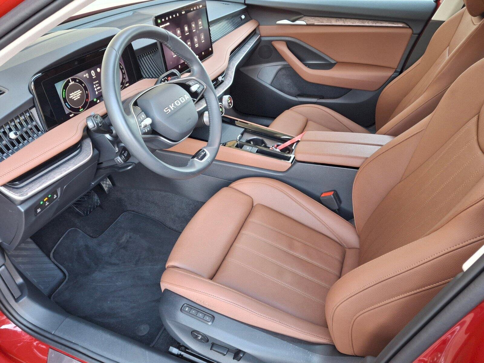 Škoda Superb Kombi 1,5 l 150 kw