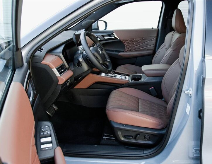 Mitsubishi Outlander 17