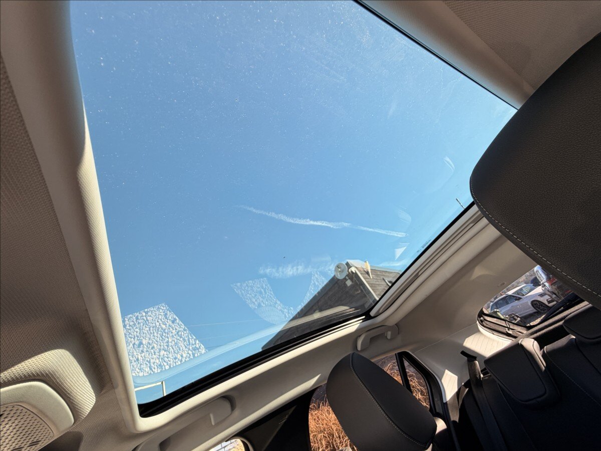 Opel Corsa Hatchback 1,2 l 74 kw