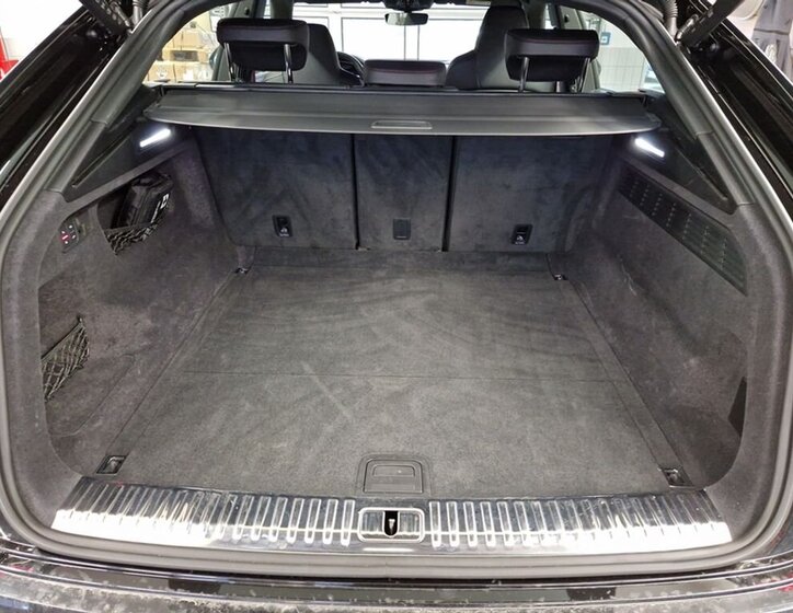 Audi SQ8 SUV / Terénní 4,0 l 373 kw