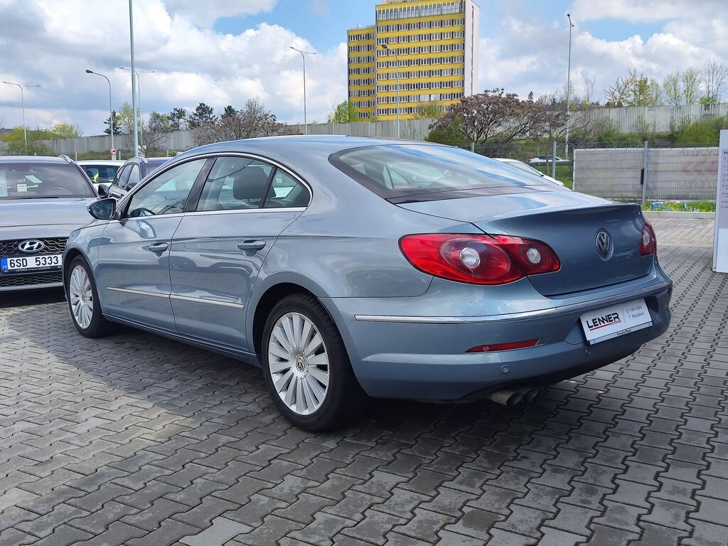Volkswagen Passat CC Sedan / Limuzína 2,0 l 103 kw