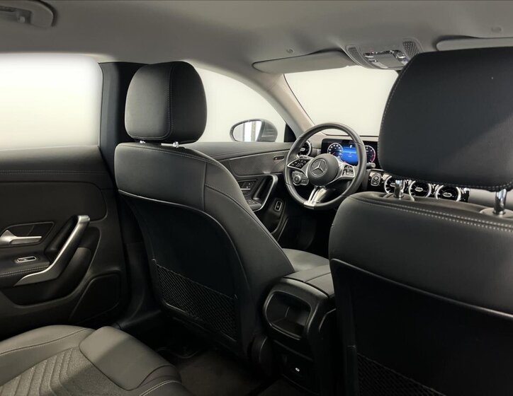 Mercedes-Benz CLA 20