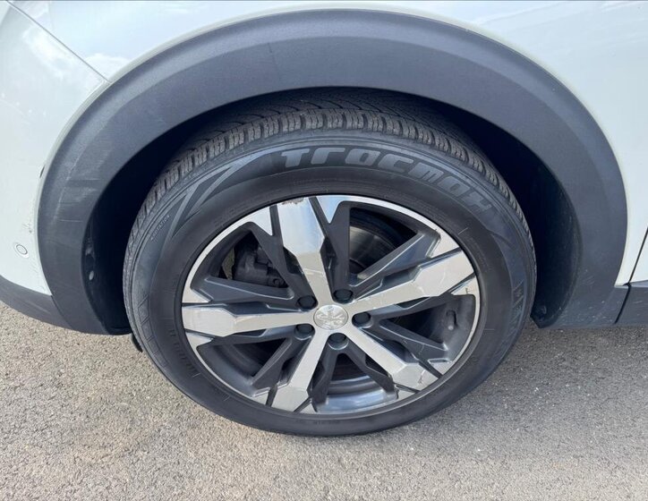 Peugeot 5008 SUV / Terénní 2,0 l 110 kw