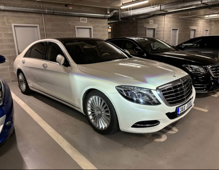 Mercedes-Benz Třídy S 2