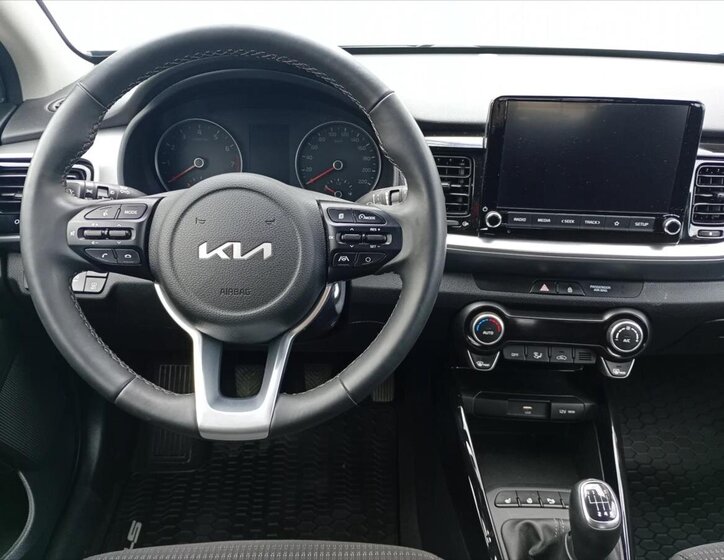KIA Stonic Hatchback 998,0 73 kw