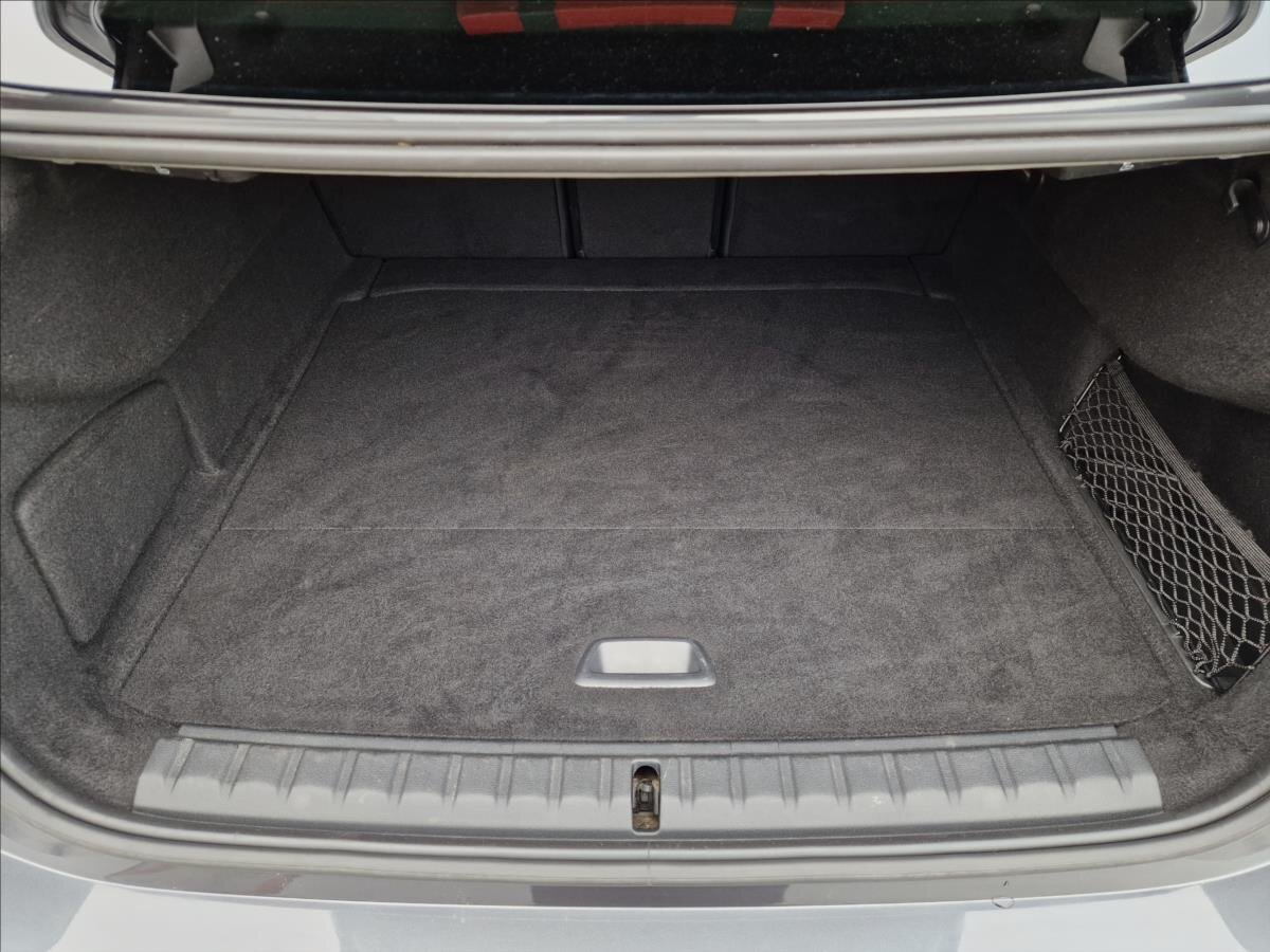 BMW Řada 2 Sedan 2,0 l 110 kw