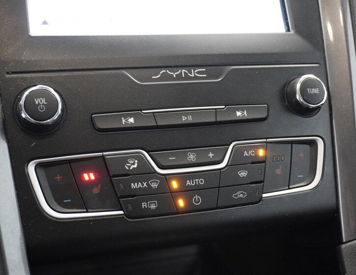 Ford Mondeo Kombi 2,0 l 150 kw