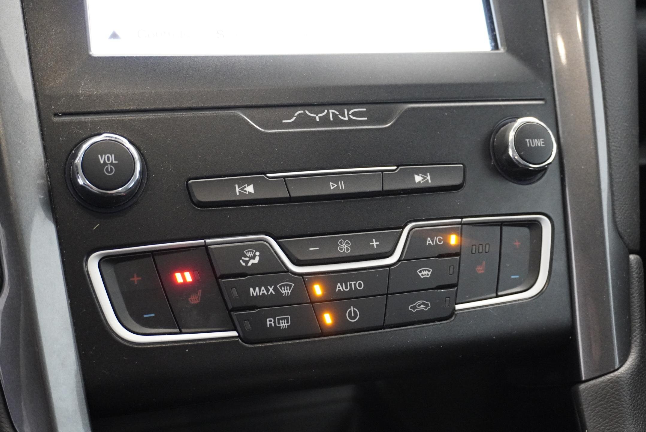 Ford Mondeo Kombi 2,0 l 150 kw