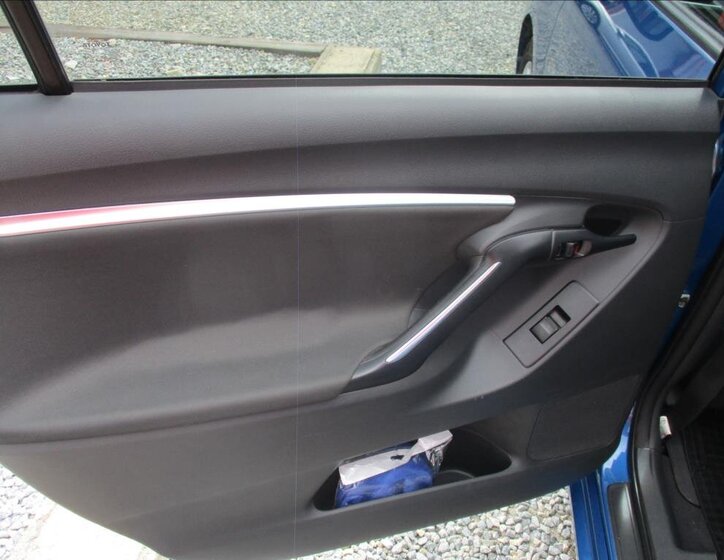 Toyota Verso Kombi 1,6 l 82 kw