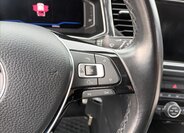 Volkswagen T-Roc SUV / Terénní 1,5 l 110 kw