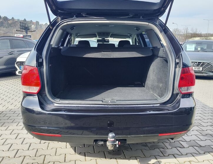 Volkswagen Golf Kombi 1,9 l 77 kw