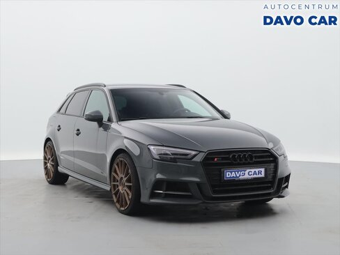 Audi S3 Hatchback 2,0 l 228 kw