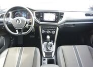 Volkswagen T-Roc 12