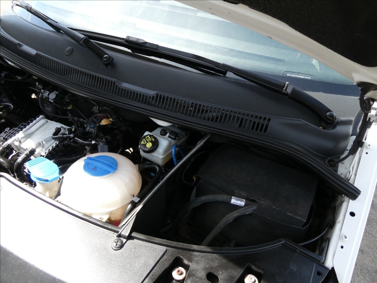 Volkswagen Transporter Skříň 2,0 l 75 kw
