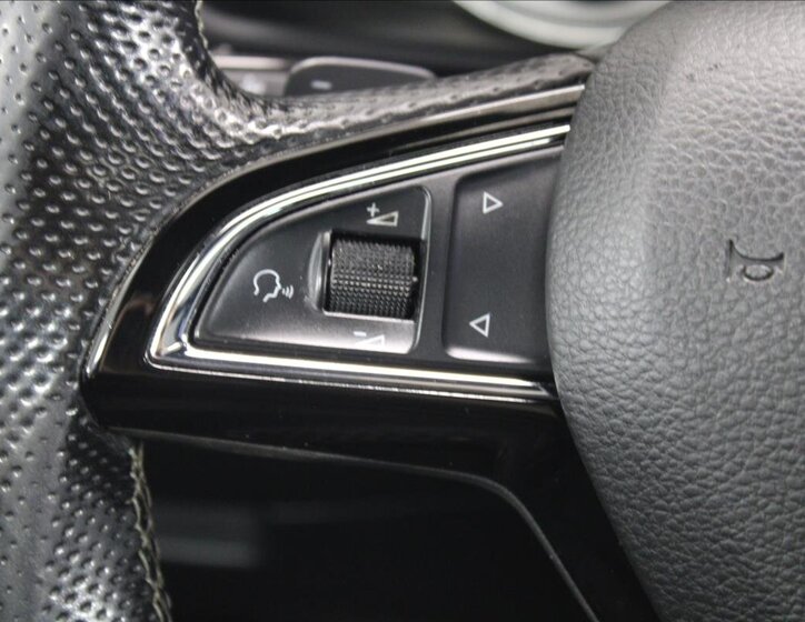 Škoda Superb Kombi 2,0 l 110 kw