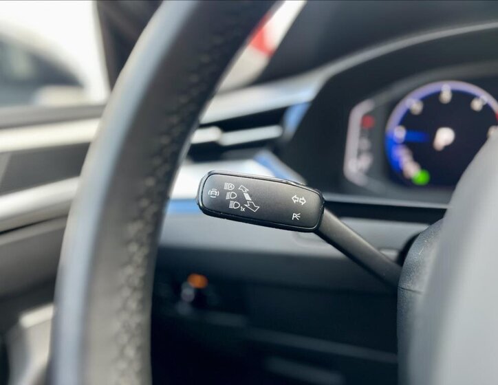 Volkswagen Arteon Kombi 2,0 l 147 kw