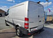 Mercedes-Benz Sprinter 4