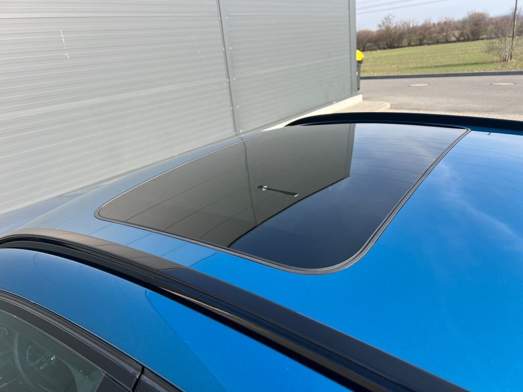 BMW X6 SUV / Terénní 4,4 l 512 kw