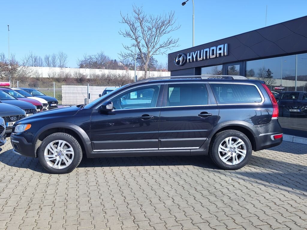 Volvo XC70 Kombi 2,4 l 158 kw