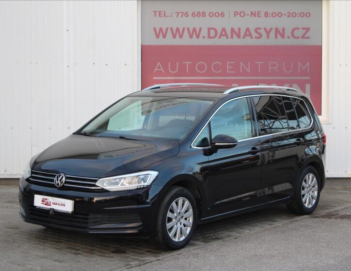 Volkswagen Touran Kombi 1,5 l 110 kw
