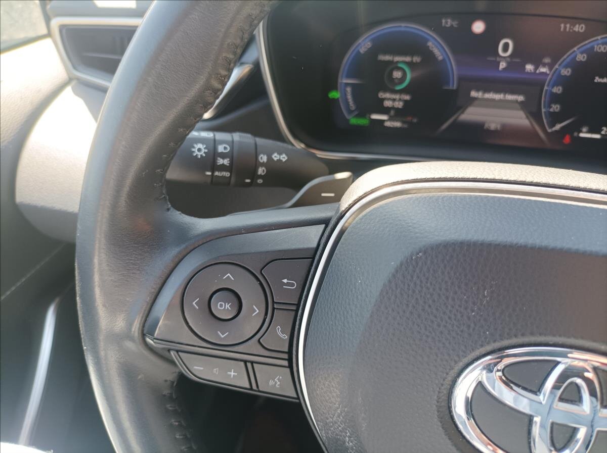 Toyota Corolla Kombi 2,0 l 112 kw