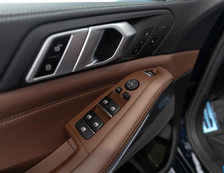 BMW X5 SUV / Terénní 3,0 l 250 kw