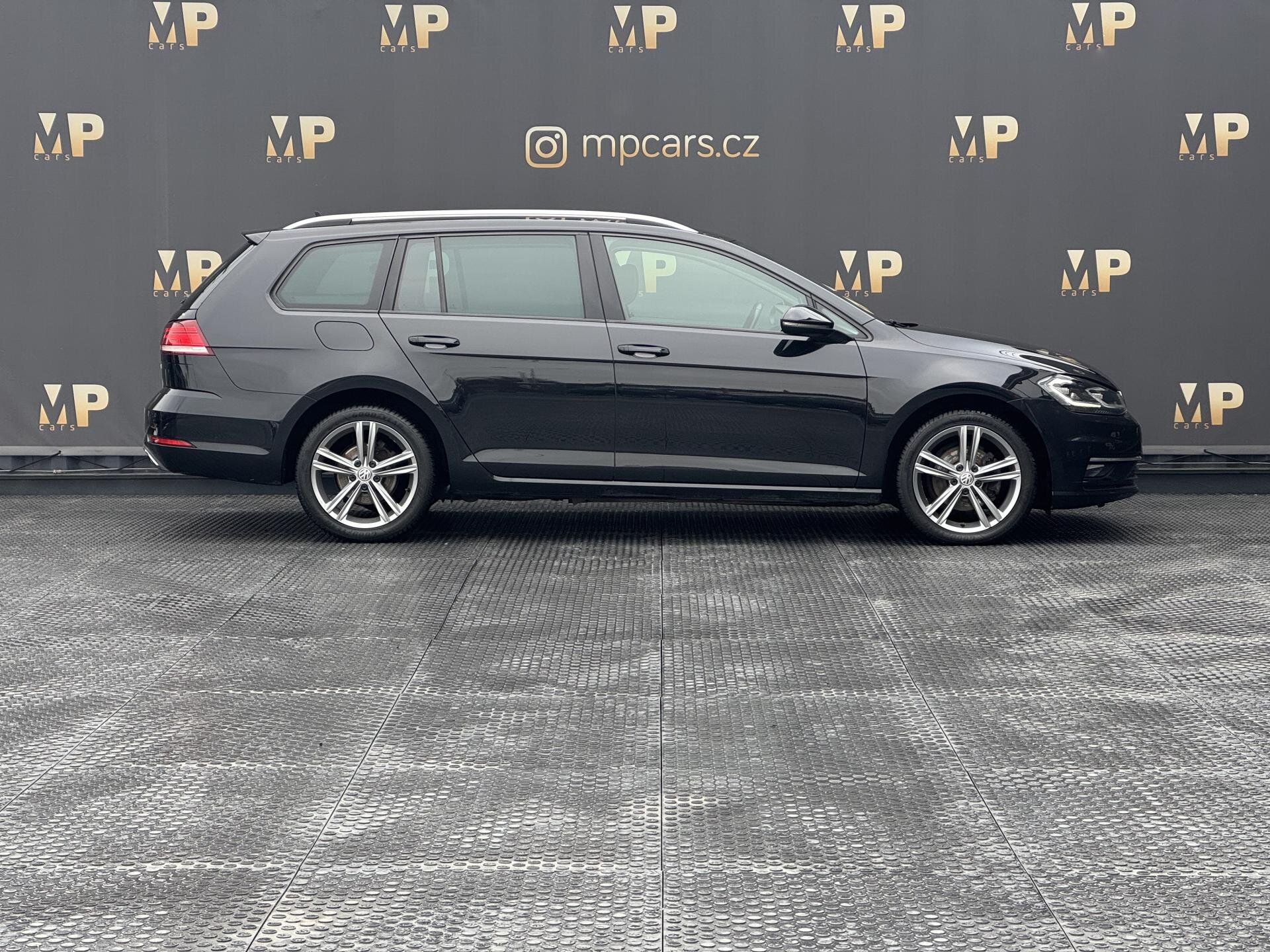 Volkswagen Golf Kombi 1,6 l 85 kw