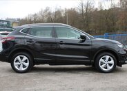 Nissan Qashqai SUV / Terénní 1,3 l 103 kw
