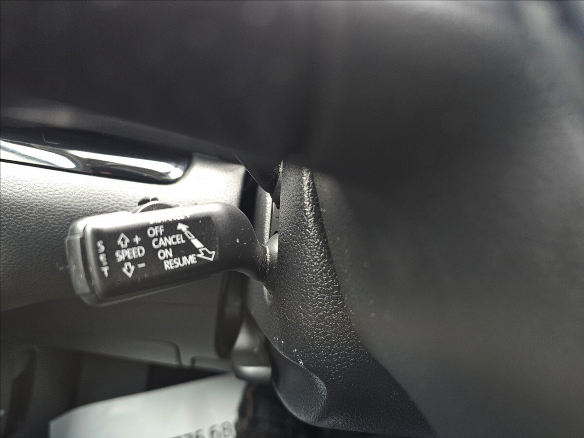 Seat Alhambra Kombi 2,0 l 130 kw