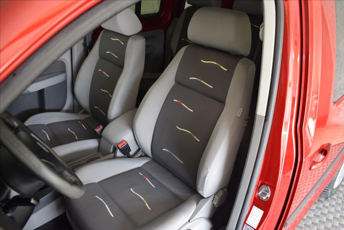 Volkswagen Caddy MPV 1,4 l 59 kw