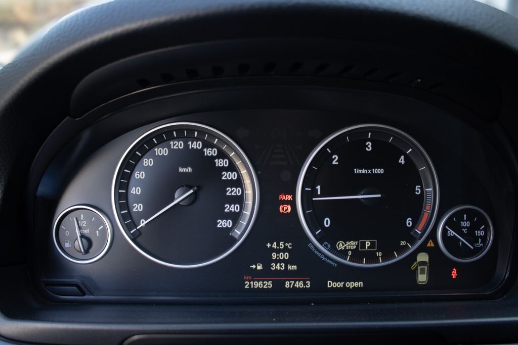 BMW Řada 5 Kombi 2,0 l 160 kw