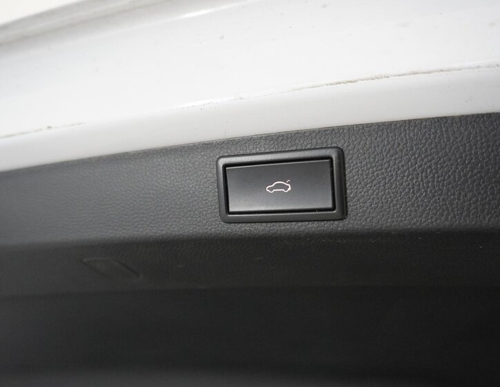 Škoda Karoq SUV / Terénní 1,5 l 110 kw