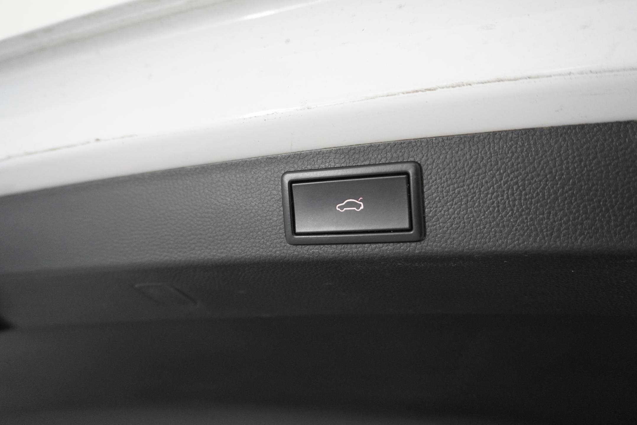 Škoda Karoq SUV / Terénní 1,5 l 110 kw