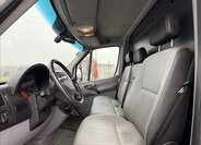 Volkswagen Crafter 9