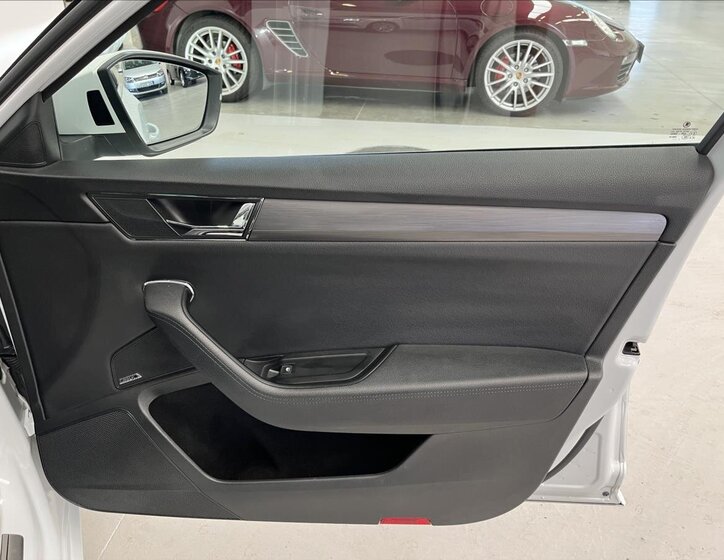 Škoda Superb Kombi 1,4 l 160 kw