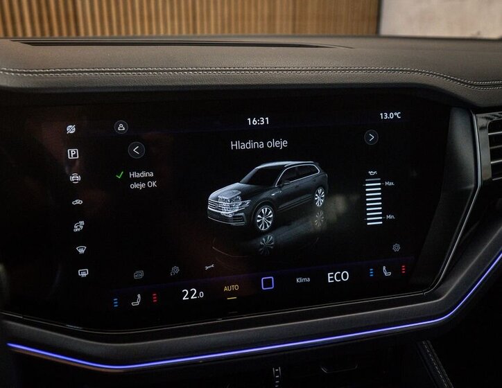 Volkswagen Touareg SUV / Terénní 3,0 l 210 kw