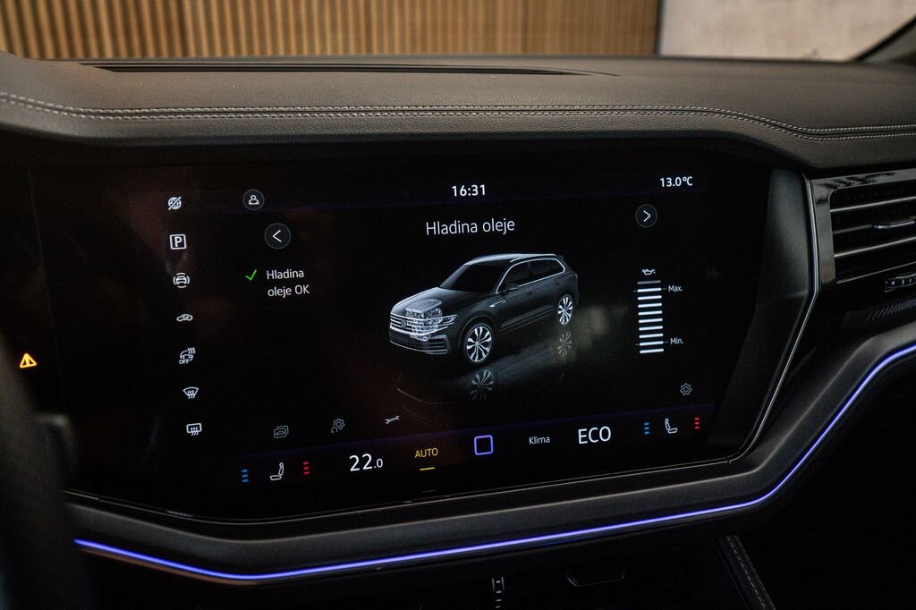 Volkswagen Touareg SUV / Terénní 3,0 l 210 kw