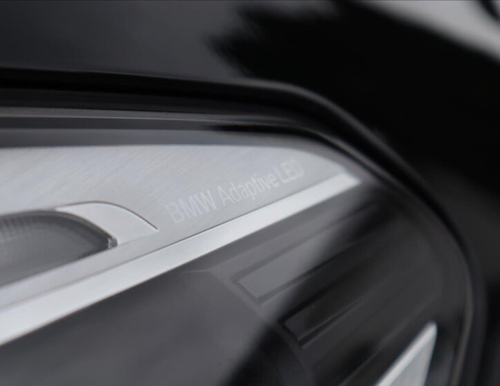 BMW Řada 5 Kombi 3,0 l 195 kw