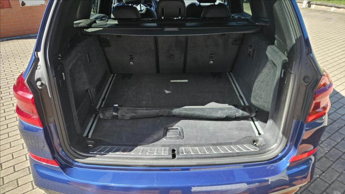 BMW X3 SUV 3,0 l 195 kw